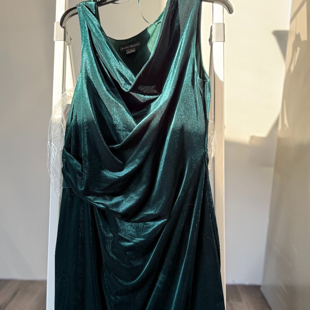 Jessica Howard Green Velvet Cowl Neck Sheath Dress | Size 16 | Sleeveless | Stre
